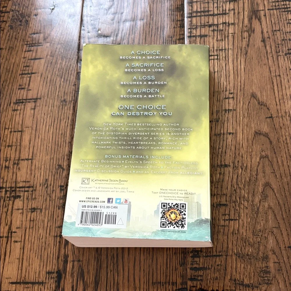 Divergent Trilogy Paperback Set - Blue, Yellow, Orange Covers - Picture 5 of 8